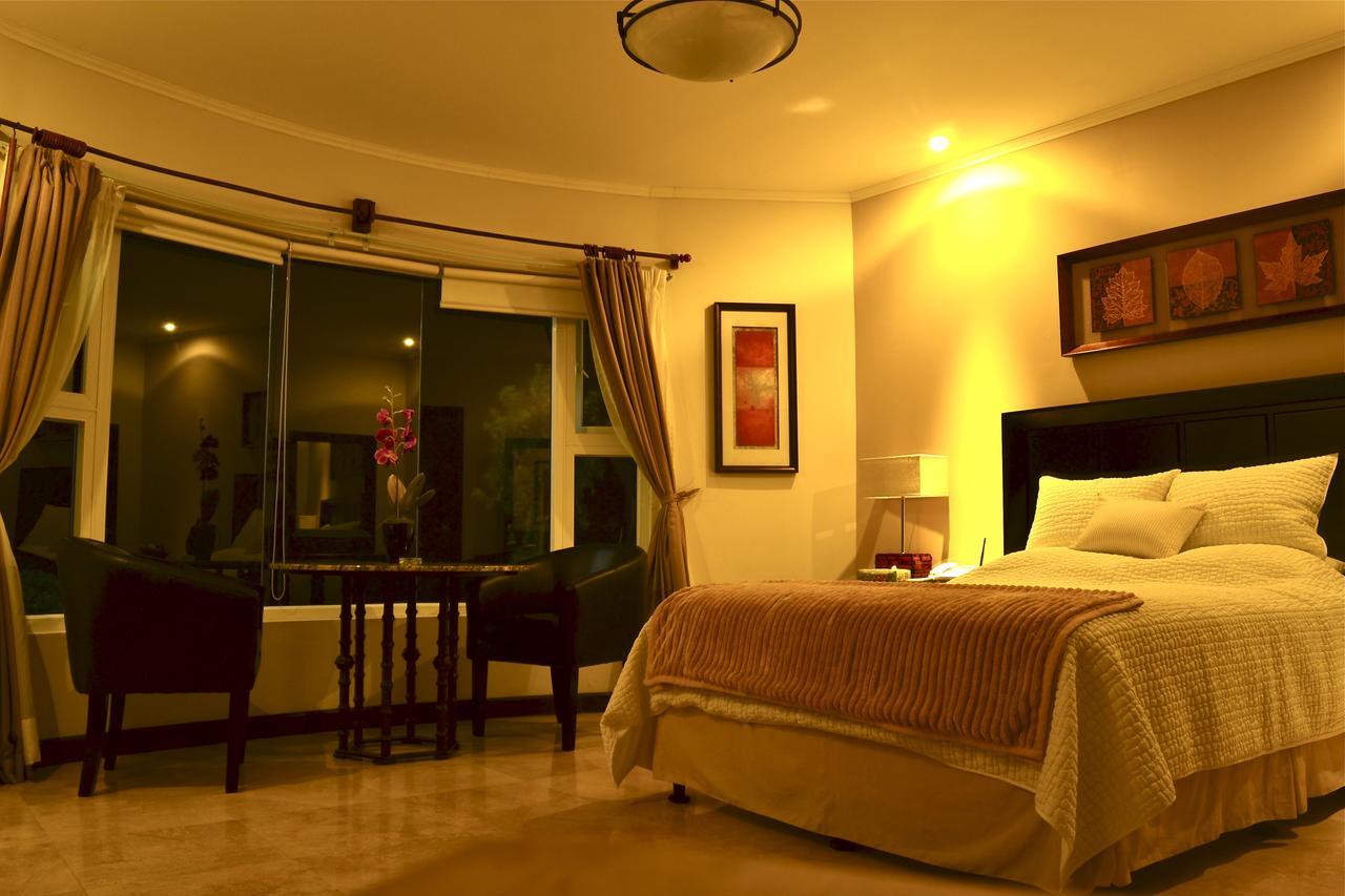 Hotel Casa Miravalle Antigua Екстериор снимка