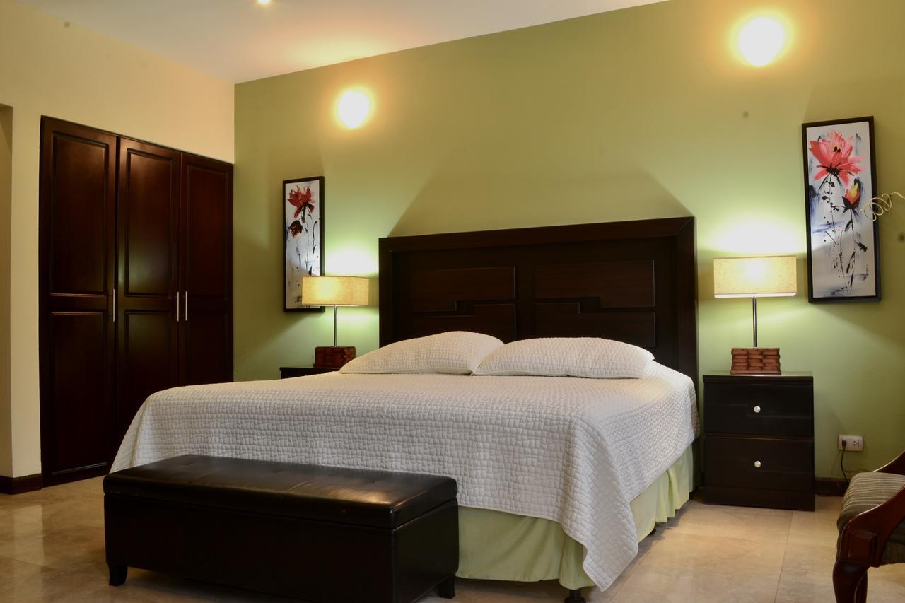 Hotel Casa Miravalle Antigua Екстериор снимка